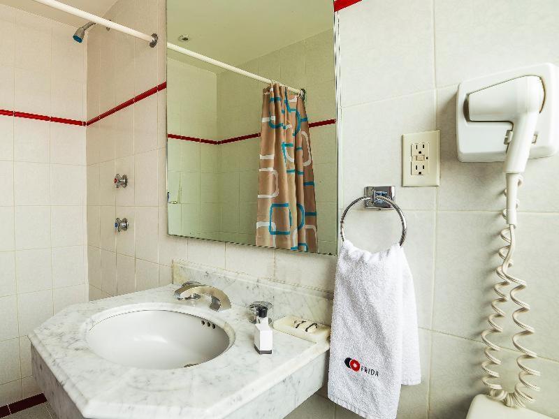 Frida Costa Azul Hotel Kota Meksiko Ruang foto